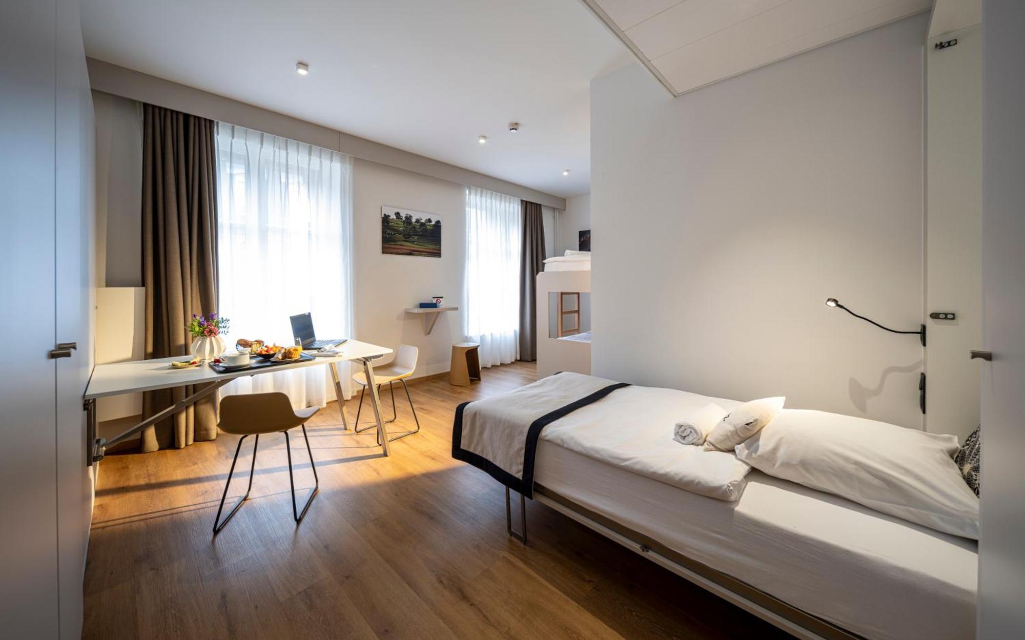 Hostel Ciarus *